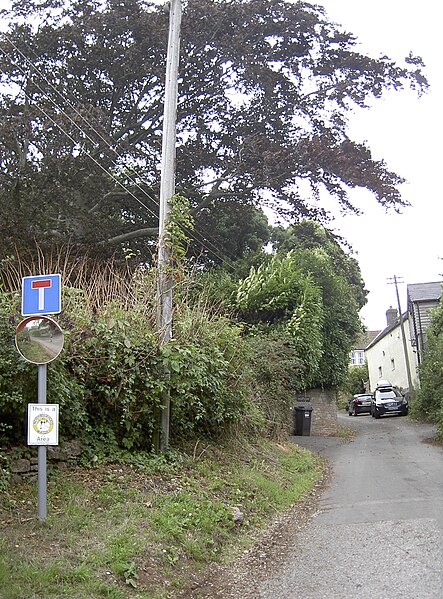 File:Bullhouse Lane - geograph.org.uk - 5881425.jpg