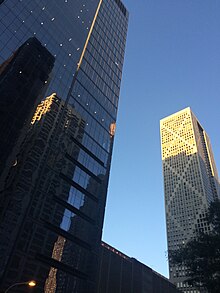 Chicago - -i---i- (29495539030).jpg