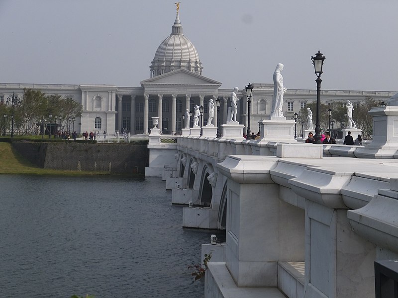 File:Chimei Museum 奇美博物館 - panoramio (1).jpg