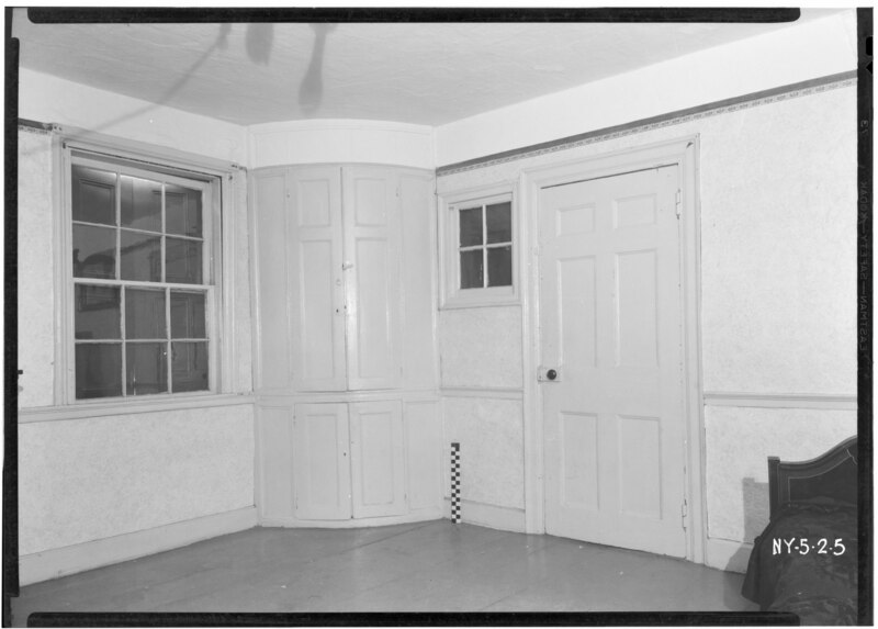 File:Covert House, 1410 Flushing Avenue, Ridgewood, Queens County, NY HABS NY,41-RIDG,2-8.tif