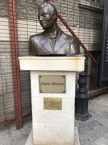 Dario Moreno Başüstü.jpg