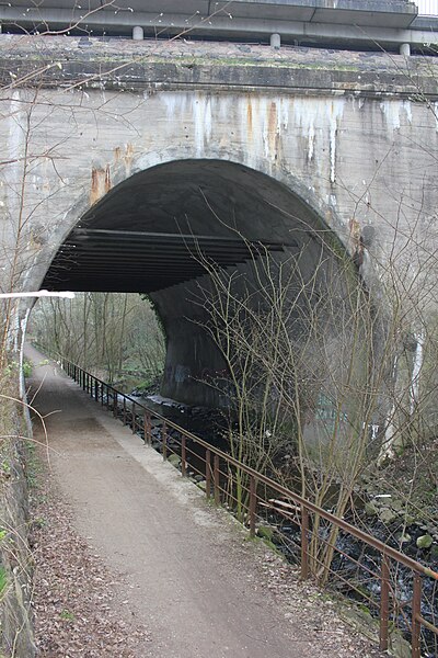 File:Das Teufelsloch der Teufelsbrücke (Flensburg 2014), Bild 004.JPG