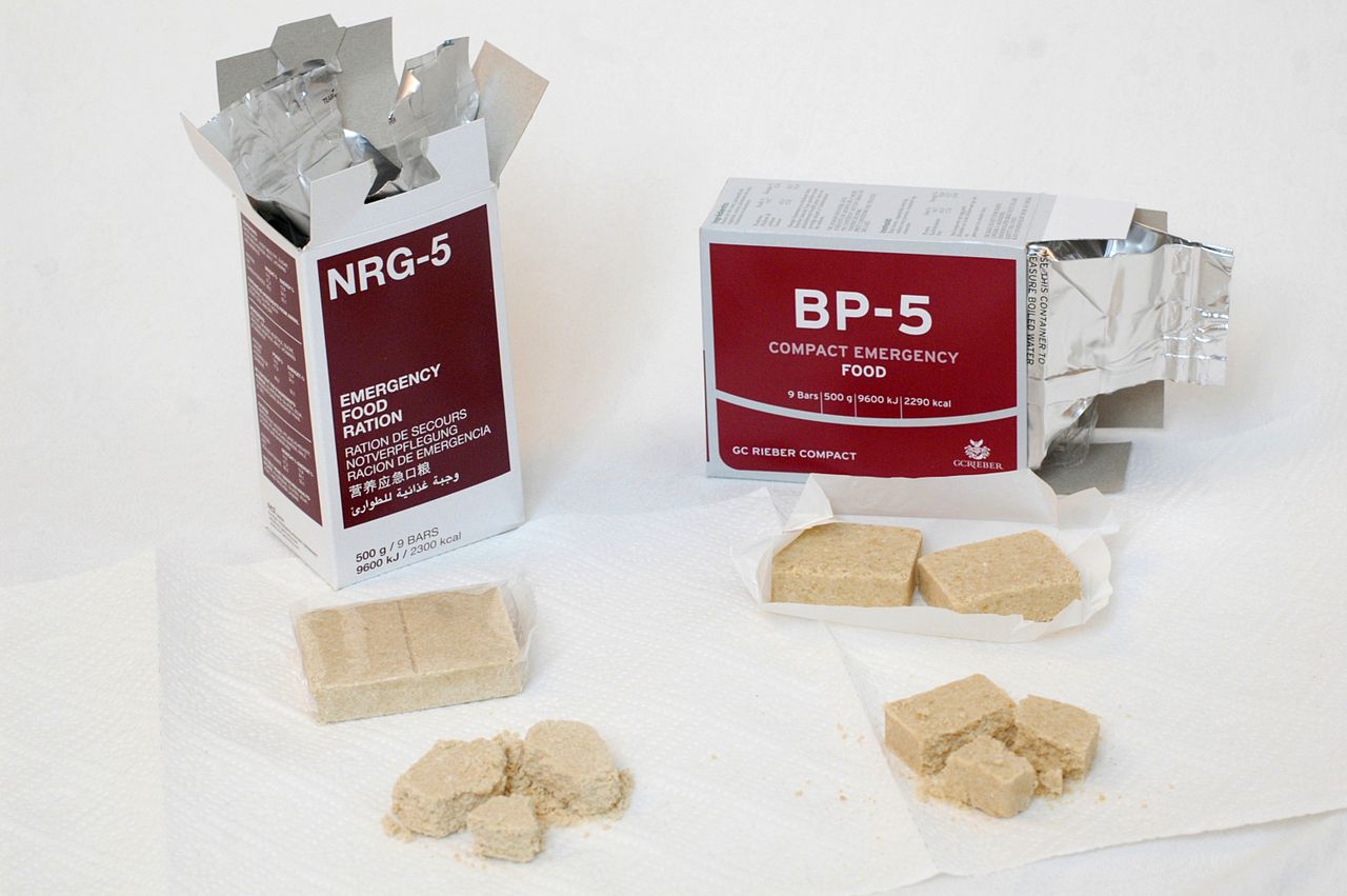 File:Detailed Comparison NRG-5 BP-5 (Pribyl).jpg - Wikipedia