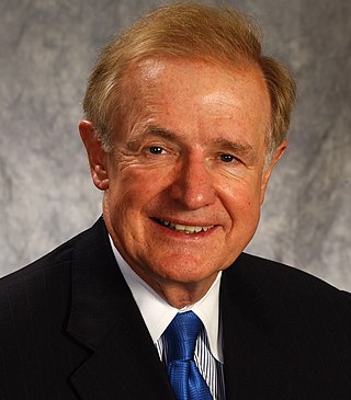 <span class="mw-page-title-main">Donald Riegle</span> American politician (born 1938)