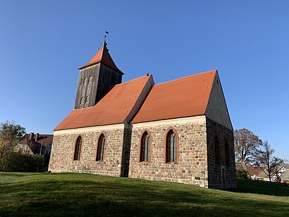 So kommt man zu Dorfkirche Groß-ziethen mit den Öffentlichen - Mehr zum Ort Hier