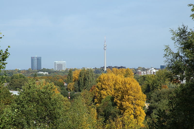 File:Dortmund - Florianturm+RWE+Telecom (Halde Gotthelf) 02 ies.jpg