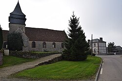 Doudeauville église mairie.JPG