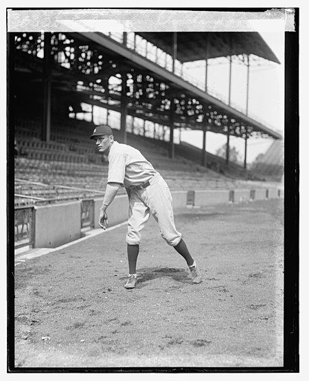 Edwards, Cleveland, 1924 LOC npcc.11167.jpg