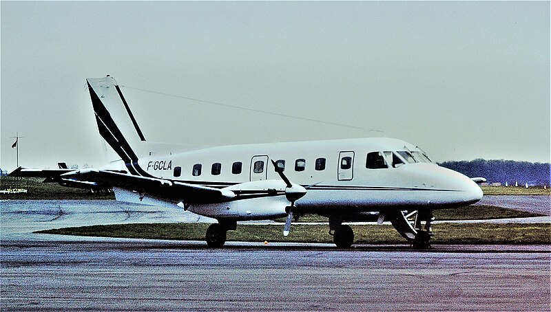 File:F-GCLA Bandeirante Lucas Air transport CVT 18-04-84(3) (30131778196).jpg