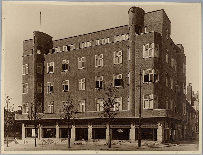 File:Flatgebouw - Flat Den Haag (6828949543).jpg