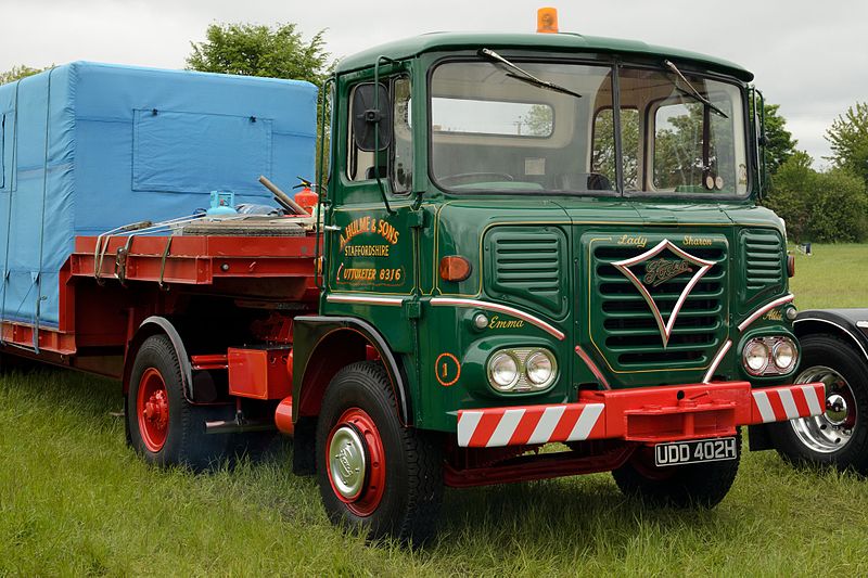 File:Foden S40 Low Loader (1970) - 18504426025.jpg