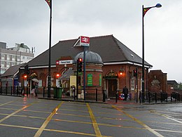 Forest Gate Station.jpg