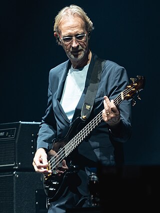 <span class="mw-page-title-main">Mike Rutherford</span> English musician (born 1950)