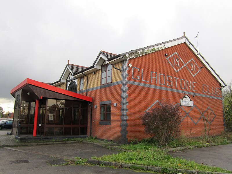 File:Gladstone Club, Northwich (2).JPG