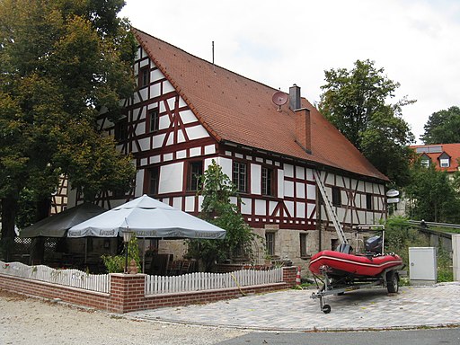 Grünsberg, Emil-von-Stromer-Platz 2