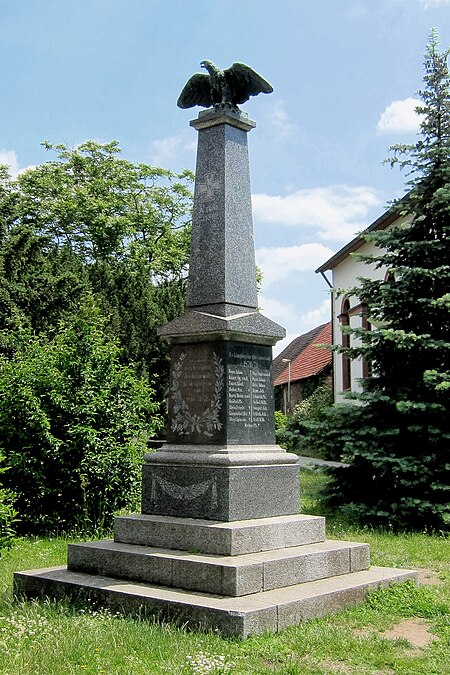 GraefenhausenDenkmal70 71