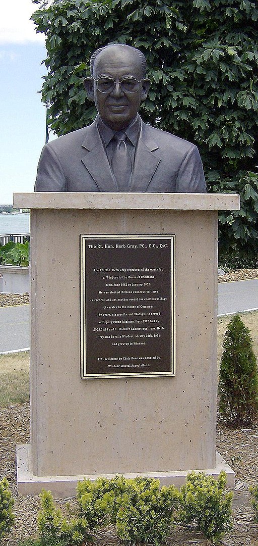 Herb Gray statue, Windsor, ON