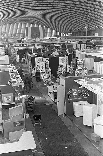 File:Huishoudbeurs in Amsterdamse RAI, Bestanddeelnr 914-8737.jpg