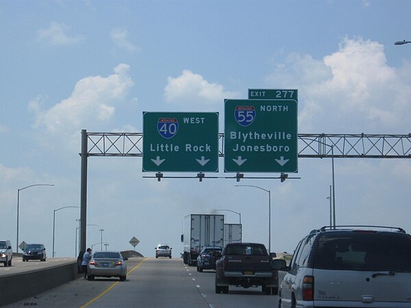 I-55 splits from I-40 here in West Memphis and heads north toward Jonesboro and the Missouri border.