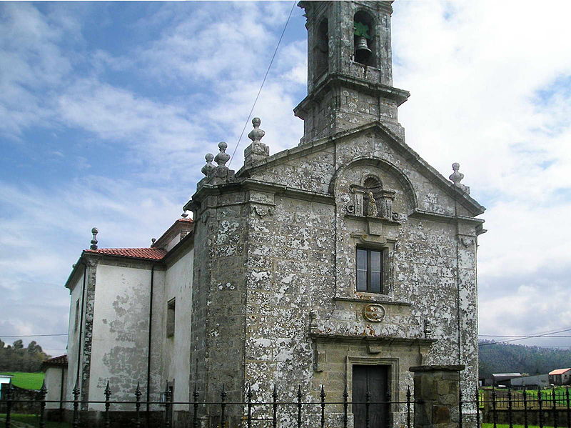 File:Igrexa de lamas Boqueixón Galicia.JPG