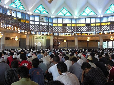 Fail:Inside_masjid_negara.JPG