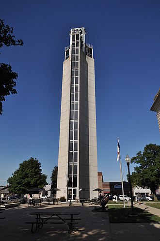 Mahanay Memorial Carillon Tower JeffersonIA MahanayTower.jpg