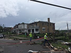 Джефферсон-Сити, Миссури, повреждение торнадо 22 мая 2019 г.jpg