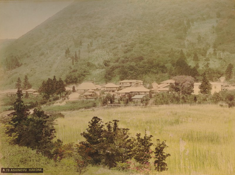 File:KITLV - 110652 - Kusakabe, Kimbei - Ashinoyu at Hakone in Japan - circa 1890.tif