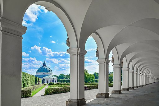 Blumengarten Kremsier/Kroměříž. Kroměříž, květná zahrada, kolonáda