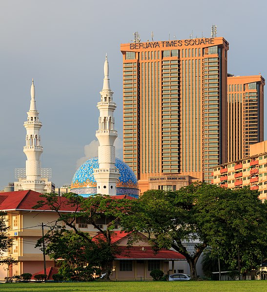 File:Kuala Lumpur Malaysia Berjaya-Times-Square-02.jpg