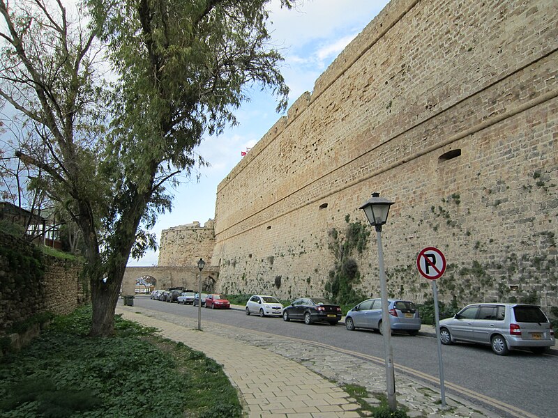 File:Kyrenia Castle 4.JPG