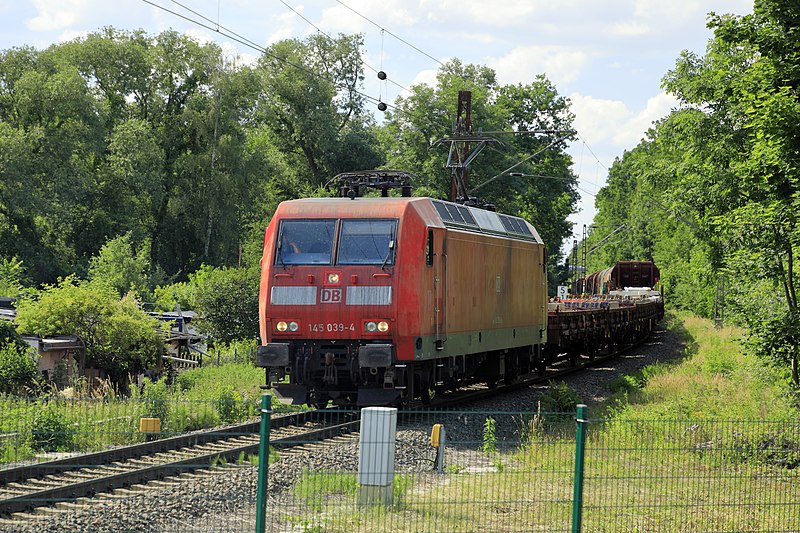 File:L00 569 Bf Markkleeberg West, 145 039.jpg