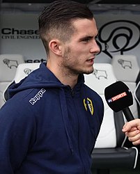 Lewis Cook Leeds.jpg