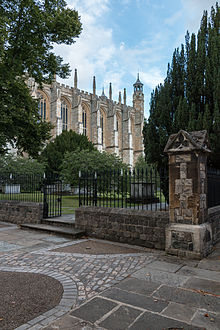 The church yard next to the chapel. MK17849 Eton College Church Yard.jpg