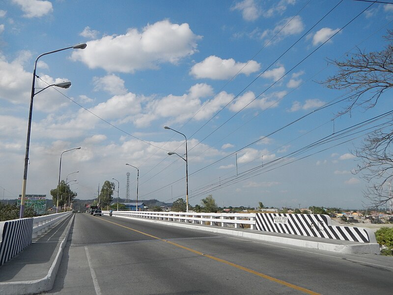 File:Mabalacat,Pampangajf5865 01.JPG