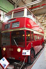 Manchester Corporation troleybüs (JVU 755) .jpg