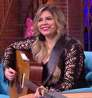 <span class="mw-page-title-main">Marília Mendonça</span> Brazilian singer and songwriter (1995–2021)