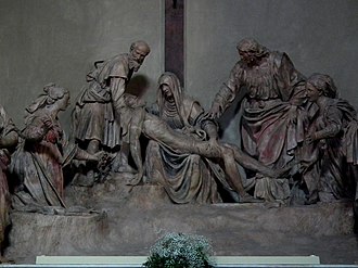 Lamentation over Dead Christ, terracotta altar sculptures, by Begarelli Modena, Sant'Agostino 16.JPG