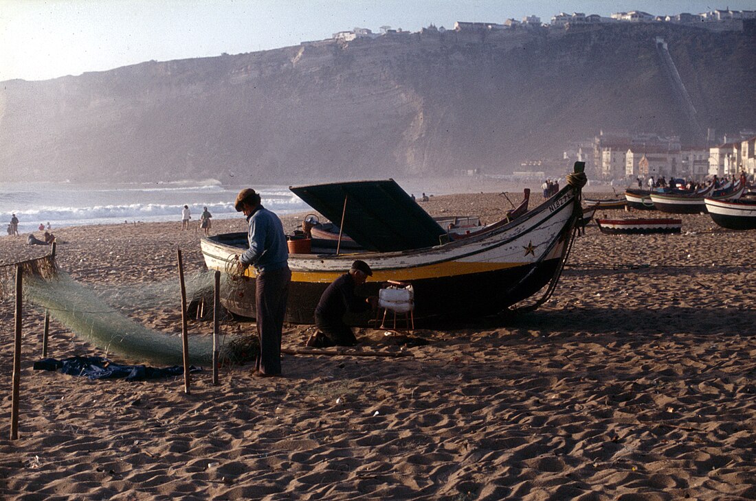 File:Nazare-10-Fischer-1983-gje.jpg