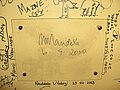 Nelson Mandela signature 6-9-2000.JPG