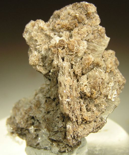 512px-Newberyite-38303.jpg