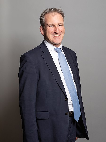 File:Official portrait of Damian Hinds MP.jpg