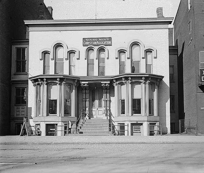 File:Old Y.M.C.A. bldg.jpg