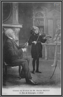 Oscar Petit donnant un cours de violon avant 1914