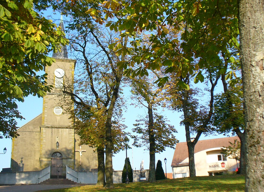 File:Place de la Mairie.jpg