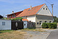 Čeština: Dům čp. 32 ve Lhotě, části Plzně English: House No 32 in Lhota, part of Plzeň, Czech Republic.