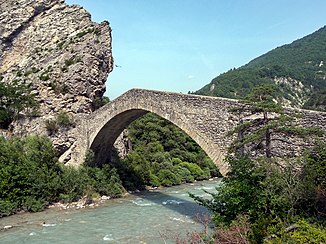 Pont de la Reine Jeanne bridge