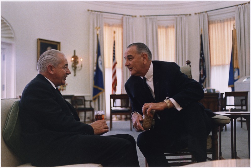 File:Prime Minister Harold Holt (Australia) and President Lyndon B. Johnson - NARA - 192505.tif