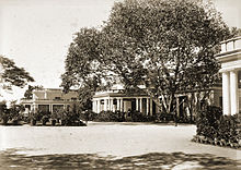 Rashtrapati Nilayam (Residency House), c. 1892, Photo: Lala Deen Dayal Residency House Bolarum.jpg