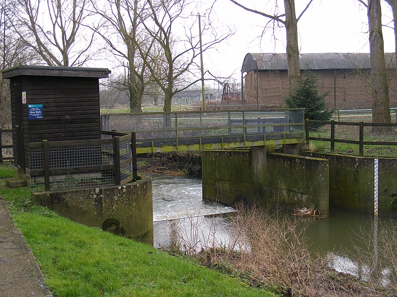 File:River Blyth Gauging Station - geograph.org.uk - 1139217.jpg